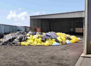 Limbah B3 di Banyuwangi Dibiarkan Terbuka, Satpam Sebut Tidak Masalah