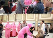 Hari Bhayangkara ke -79 Polda Jatim Beri Bantuan Tongkat dan Kursi Roda Bagi Kaum Difabel