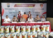 Polisi Berhasil Ungkap Beras Oplosan Sehari Produksi 14 Ton Pemilik Pabrik di Sidoarjo Jadi Tersangka