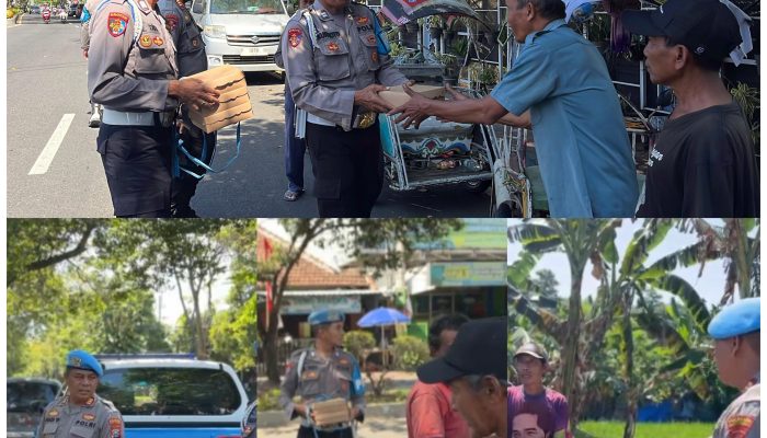 Polresta Banyuwangi Peduli Dengan Bagikan Nasi Kotak untuk Warga