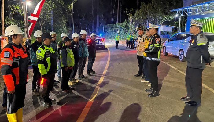 Jalur Gumitir Resmi Dibuka, Satlantas Polres Jember Himbau Pengendara Tetap Waspada dan Kedepankan Keselamatan