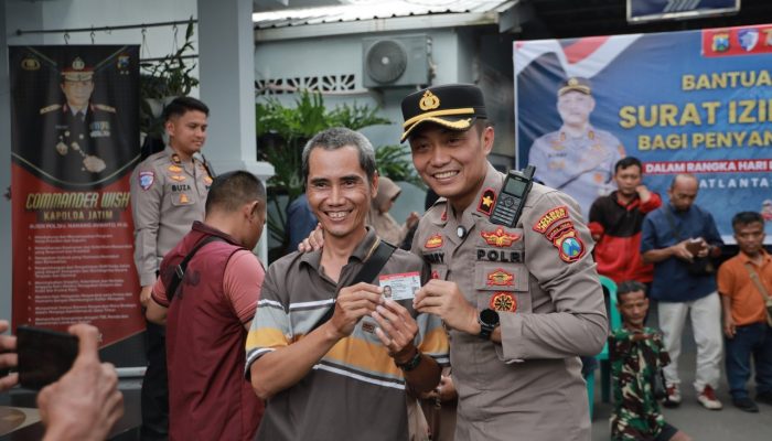 Bahagianya Kaum Difabel Dapat SIM Gratis dari Polres Jember di Hari Lalu Lintas Bhayangkara ke – 70