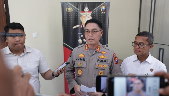 Polda Jatim Amankan Tersangka MF Alias P Diduga Kuat Terlibat Penghasutan Aksi Anarkis di Kediri