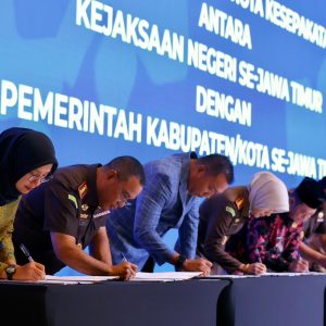 Tandatangani Kesepakatan Restorasi Justice Bersama Kejati, Bupati Ipuk akan Perkuat dengan Program Sosial Banyuwangi.