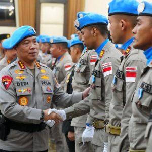Wakapolri Pimpin Upacara Purna Tugas 139 Personel Kontingen Garuda Bhayangkara, Tegaskan Komitmen Indonesia Dukung Perdamaian Dunia.