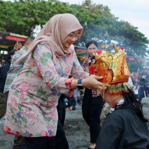 Pertunjukan Gandrung Sewu 2025, Banyuwangi Gelar Ritual Meras Gandrung dan Festival Musik Perkusi.
