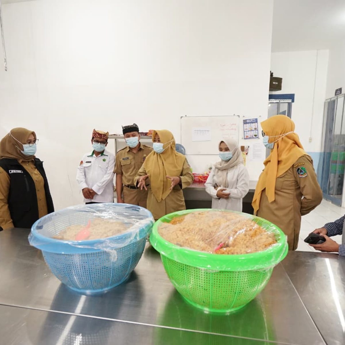 Bupati Ipuk Ingatkan SOP dan Higienitas Makanan MBG