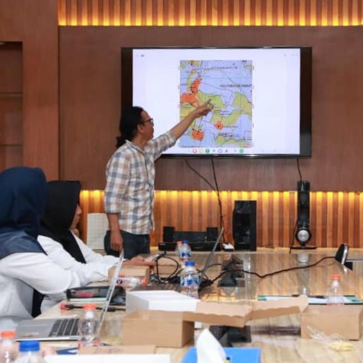 Pemkab Banyuwangi Libatkan Sejarawan UGM untuk Ekskavasi Penyelamatan Situs Macan Putih.