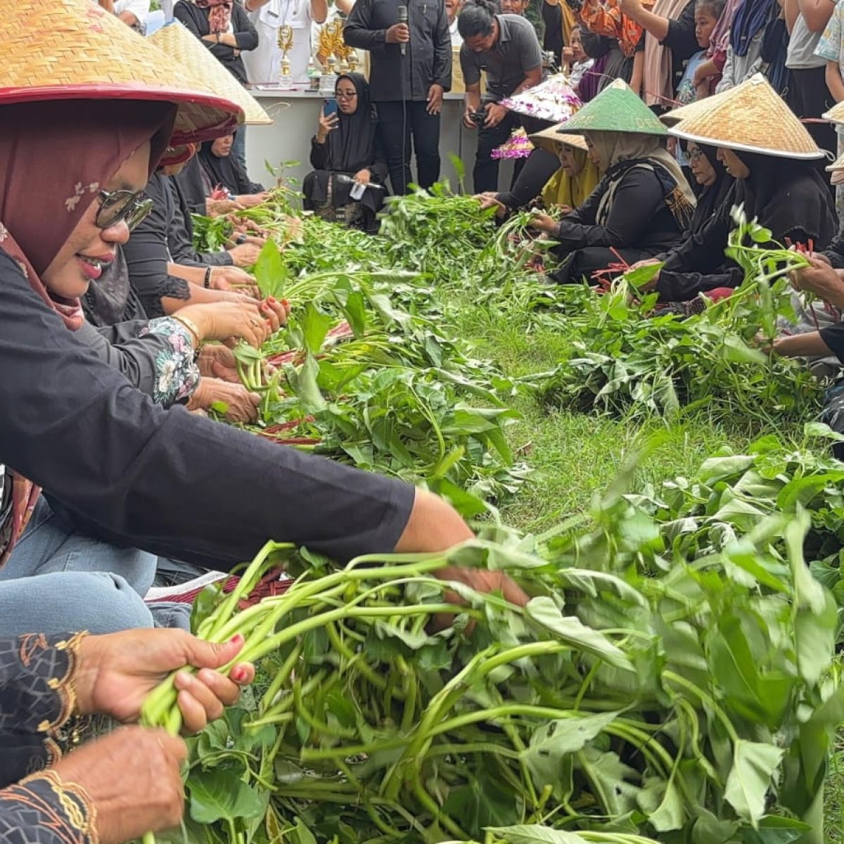 Angkat Potensi Penataban, Banyuwangi Gelar ‘Unting-Unting’ Kangkung.