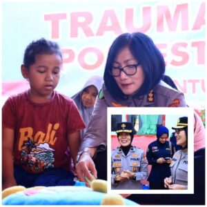 Tim Trauma Healing Ops Aman Nusa II Tinjau Posko Pengungsian di Kota Padang.