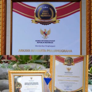 Dinobatkan sebagai Badan Publik Terbaik Nasional, Polri Sabet Arkaya Wiwarta Prajanugraha dalam Monev KIP 2025.