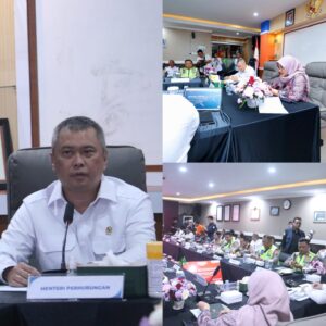 Menteri Perhubungan Dudy Purwagandhi Pimpin Rakor Kesiapan Nataru 2025-2026 di Pelabuhan ASDP Ketapang, Banyuwangi.