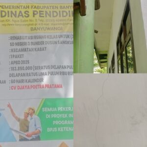 Baru Direhabilitasi Ruang Kelas SDN 2 Bunder Kabat Sudah Retak, Pengawasan Dispendik Dipertanyakan.