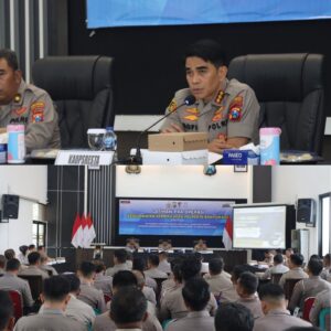Polresta Banyuwangi Gelar Latihan Pra Operasi (Latpraops) Keselamatan Semeru 2026 yang Dipimpin Langsung oleh Kapolresta Banyuwangi Kombes Pol. Dr. Rofiq Ripto Himawan, S.I.K., S.H., M.H.