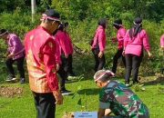 Sambut HUT Bhayangkara ke 78 Babinsa Koramil 105-06/Cempaga Hadiri Kegiatan Penanaman Pohon