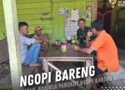 Babinsa Kelurahan Pangkut Jalin Kedekatan Bersama Warga dengan Ngopi Bareng