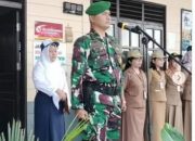 Danramil 1017-01/Lmd pimpin Upacara Bendera Di SMP 4 Bulik