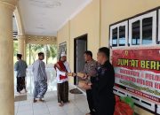 Jumat Berkah, Batalyon B Pelopor Bagikan Nasi Kotak di Masjid Al-Ikhlas