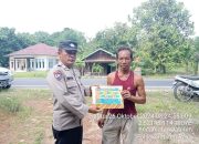 Bhabinkamtibmas Sosialisasi Layanan Call Center Polsek Jabiren Raya Kepada Warga Binaan.