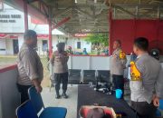 Pastikan Keamanan, Wakapolres Pulpis Pantau Penyortiran Surat Suara di Kantor KPU