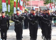 Peringati Hari Pahlawan, Brimob Kalteng Ikuti Upacara Ziarah di Taman Makam Pahlawan Sanaman Lampang