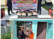 Jumat Berkah, Batalyon B Pelopor Bagikan Sembako kepada Masyarakat