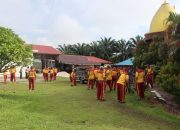 Meyambut Bulan Suci Ramadhan, Polres Katingan laksanakan Bersih bersih Mesjid