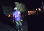 Satgas TMMD Reg Ke-123, Lembur Malam Tuntaskan Pekerjaan Jalan Desa Tumbang Panggo