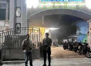 Polresta Palangka Raya Pantau Ibadah Sholat Isya dan Tarawih di Masjid Al-Furqon