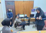 Sihumas Polres Kapuas Sosialisasikan Literasi Digital Kepada Personel Bagren Polres Kapuas
