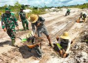 Satgas TMMD Kodim 1019/Ktg Gerakkan Penghijauan, Wariskan Alam Lestari untuk Generasi Mendatang
