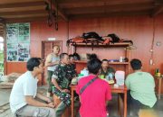 Babinsa Koramil 1019-01/KTK Laksanakan Komsos