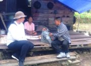 Bupati Murung Raya Menunjukkan Kepeduliannya Kepada Warga Yang Membutuhkan