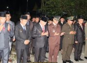 Bupati Murung Raya Hadiri Renungan Suci di Makam Sultan Matseman