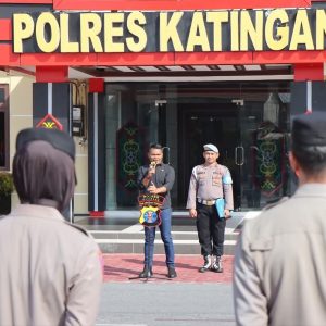 KBO Satnarkoba Polres Katingan Pimpin Apel: Tekankan Fungsi Narkoba dalam Perspektif Restorative Justice