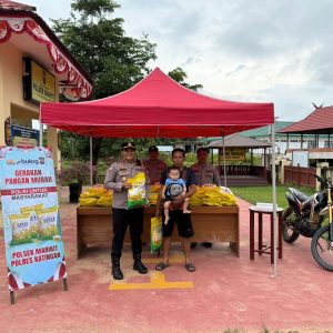 Polsek Marikit Polres Katingan gelar Penjualan beras SPHP diDepan mako Polsek Marikit