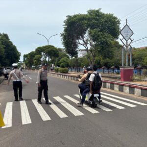 Cegah Kecelakaan,PAMAPTA II Polres Seruyan Kerahkan Personel Amankan Titik Rawan Lalin Sekolah.