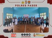 Polres Paser menggelar Jumat Curhat Bahas Situasi Kamtibmas di Desa Laburan Baru