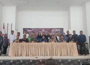 Polsek Sangatta Utara Pastikan Keamanan Rapat Pleno Rekapitulasi Suara Pilkada 2024 Berjalan Kondusif