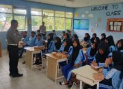 SATLANTAS POLRES PASER EDUKASI PELAJAR SMP TENTANG KESELAMATAN BERLALU LINTAS