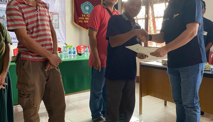 PTPN IV Regional V Serahkan Sertifikat Petani Plasma Program PTSL KUD Taminses