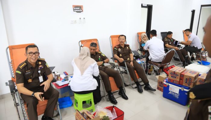 Dalam Rangka Hari Lahir Kejaksaan RI Ke 80, Kejati Kaltim Gelar Aksi Donor Darah