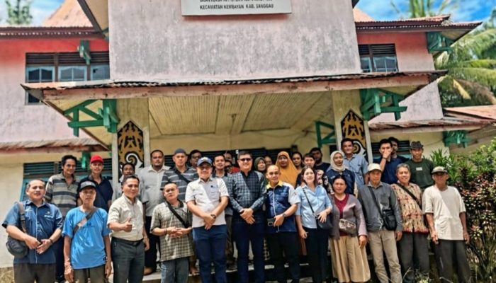 Holding Perkebunan Nusantara Melalui PTPN IV Regional V Perkuat Program PSR melalui Sosialisasi Bibit Unggul di KUD Sawit Trija