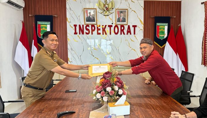 Dana Desa Di Korupsi, AMP Serahkan Bukti Penyimpangan Ke Inspektorat