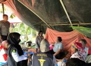 Kapolres Pesawaran Salurkan Bantuan Sosial Untuk Korban Banjir di Dusun Rawa Kijing Kabupaten Pesawaran