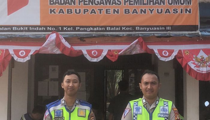 Polres Banyuasin Memperkuat Kamtibmas di Kantor KPU Wujudkan Pilkada 2024 Aman Bersih dan Adil