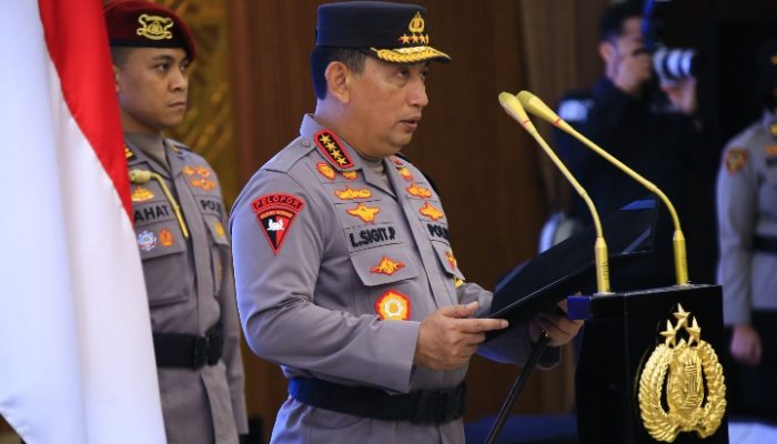 Kapolri Pimpin Pelantikan Sejumlah Kapolda dan Pengukuhan 2 Jabatan Baru di Polri