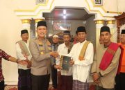 Safari Jum’at di Masjid Al Muttaqin Desa Tebing Abang, Ini Pesan Kapolres Banyuasin Pasca Pilkada 