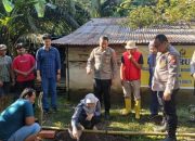 Kapolsek Mariana Hadiri Peletakan Batu Pertama Bedah Rumah Tidak Layak Huni