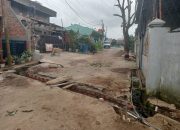 Kericuhan Gotong Royong di Prumdam: Ketua RT dan Warga Terlibat Perselisihan, Ancaman Senjata Tajam